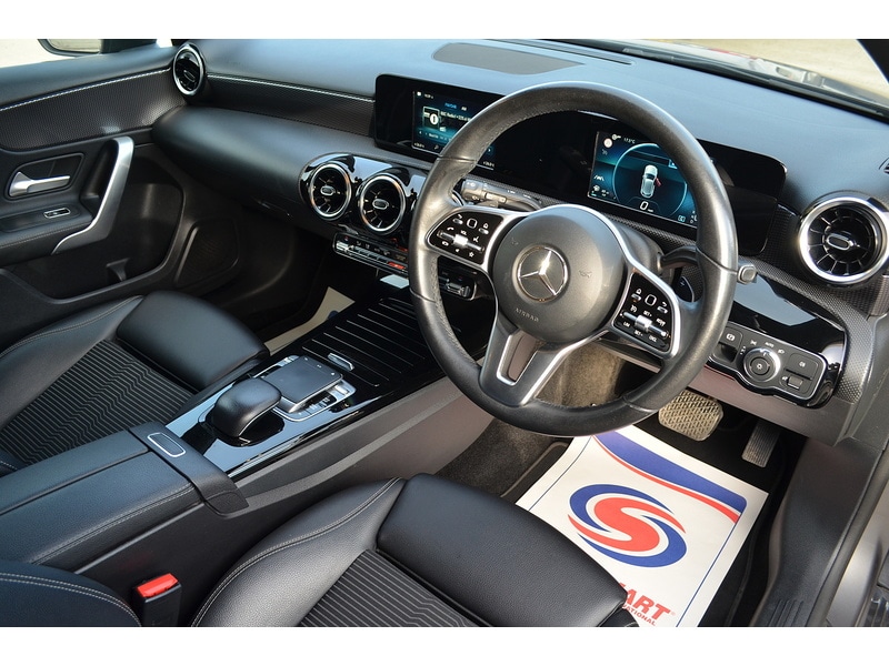 Used Mercedes-Benz A-Class 2019 for sale - 76492161: Photo 2