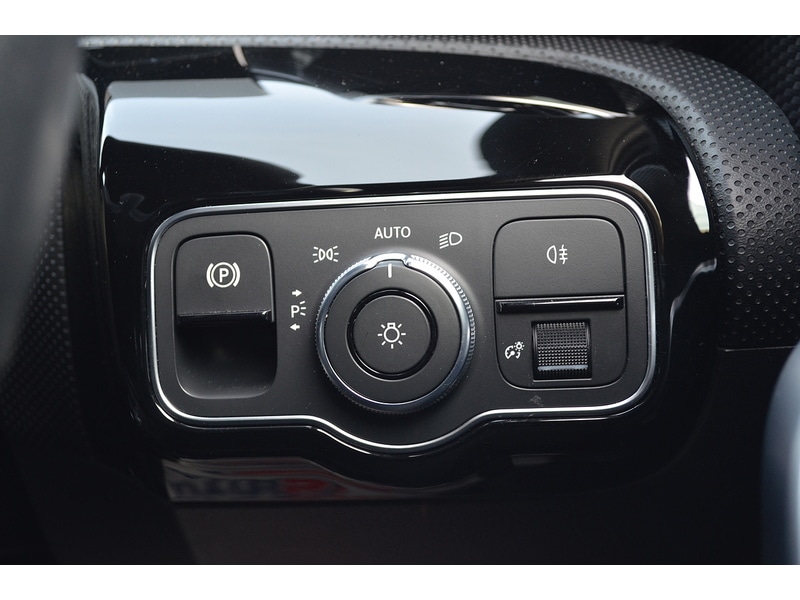 Used Mercedes-Benz A-Class 2019 for sale - 76492161: Photo 27