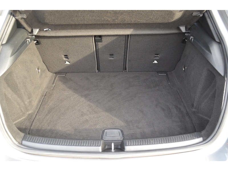 Used Mercedes-Benz A-Class 2019 for sale - 76492161: Photo 39