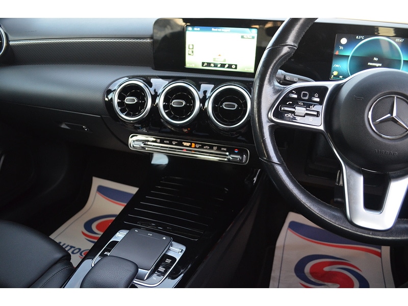 Used Mercedes-Benz A-Class 2019 for sale - 77072839: Photo 32