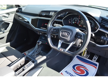 Used Audi Q3 2022 for sale - 78466510: Photo