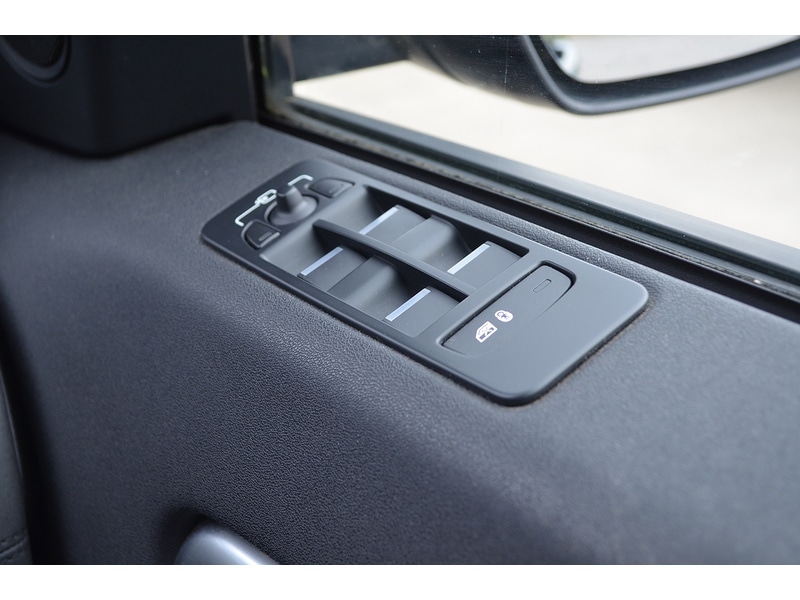 Used Land Rover Discovery Sport 2016 for sale - 76102070: Photo 43