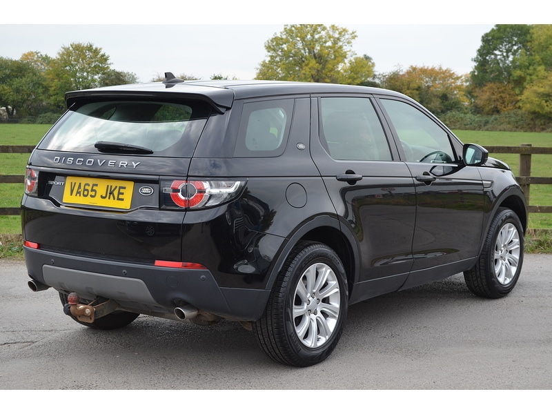 Used Land Rover Discovery Sport 2016 for sale - 76102070: Photo 9