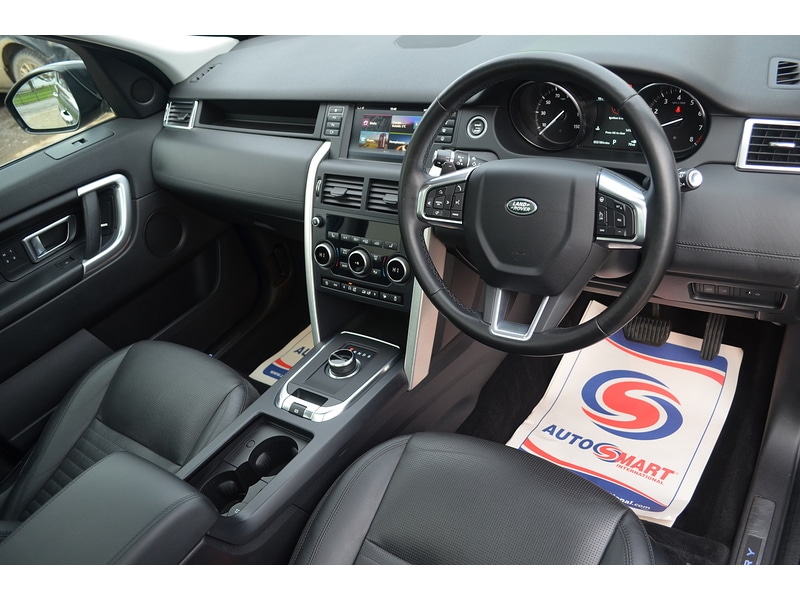 Used Land Rover Discovery Sport 2019 for sale - 76778059: Photo 2