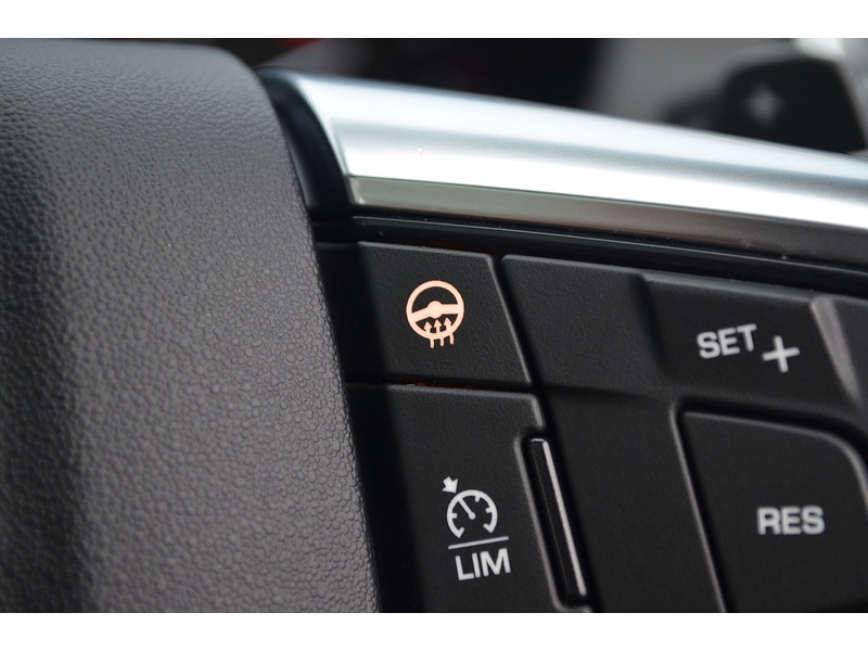 Used Land Rover Discovery Sport 2019 for sale - 76778059: Photo 31