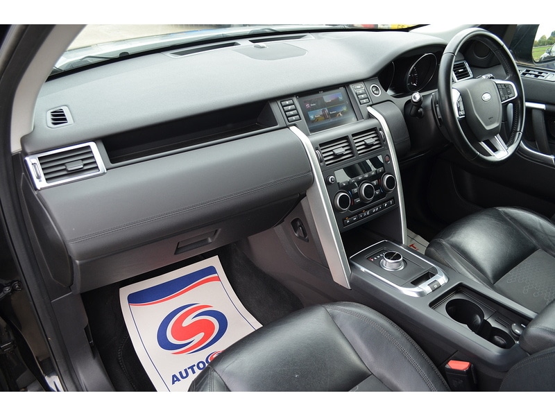 Used Land Rover Discovery Sport 2016 for sale - 76426351: Photo 15