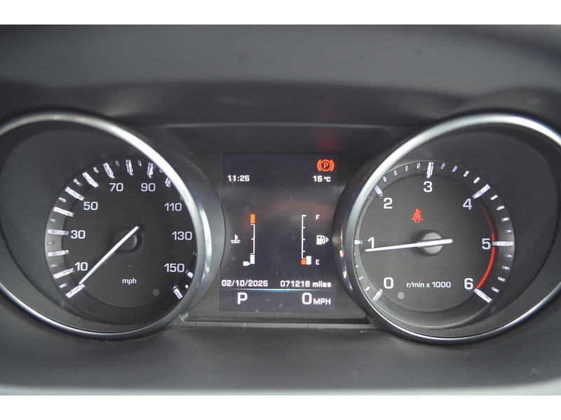 Used Land Rover Discovery Sport 2016 for sale - 76426351: Photo 18