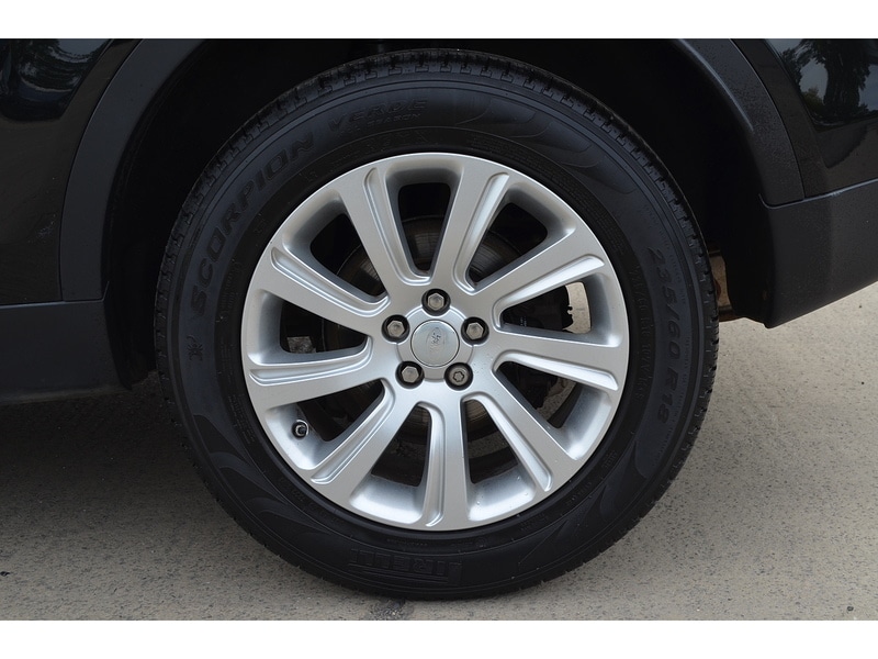 Used Land Rover Discovery Sport 2016 for sale - 76426351: Photo 44