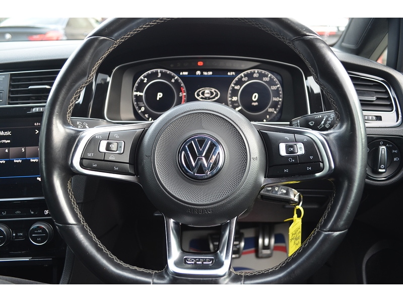 Used Volkswagen Golf 2018 for sale - 77558322: Photo 15