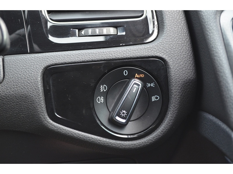 Used Volkswagen Golf 2018 for sale - 77558322: Photo 33