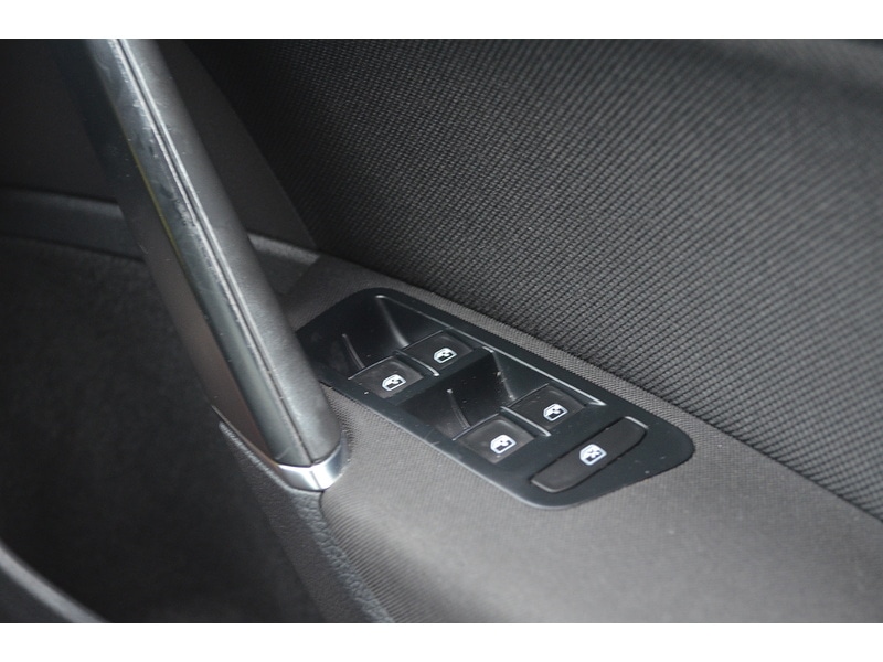 Used Volkswagen Golf 2018 for sale - 77558322: Photo 34