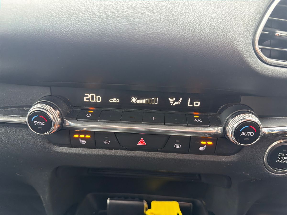 Used Mazda CX-30 2022 for sale - 78137055: Photo 18