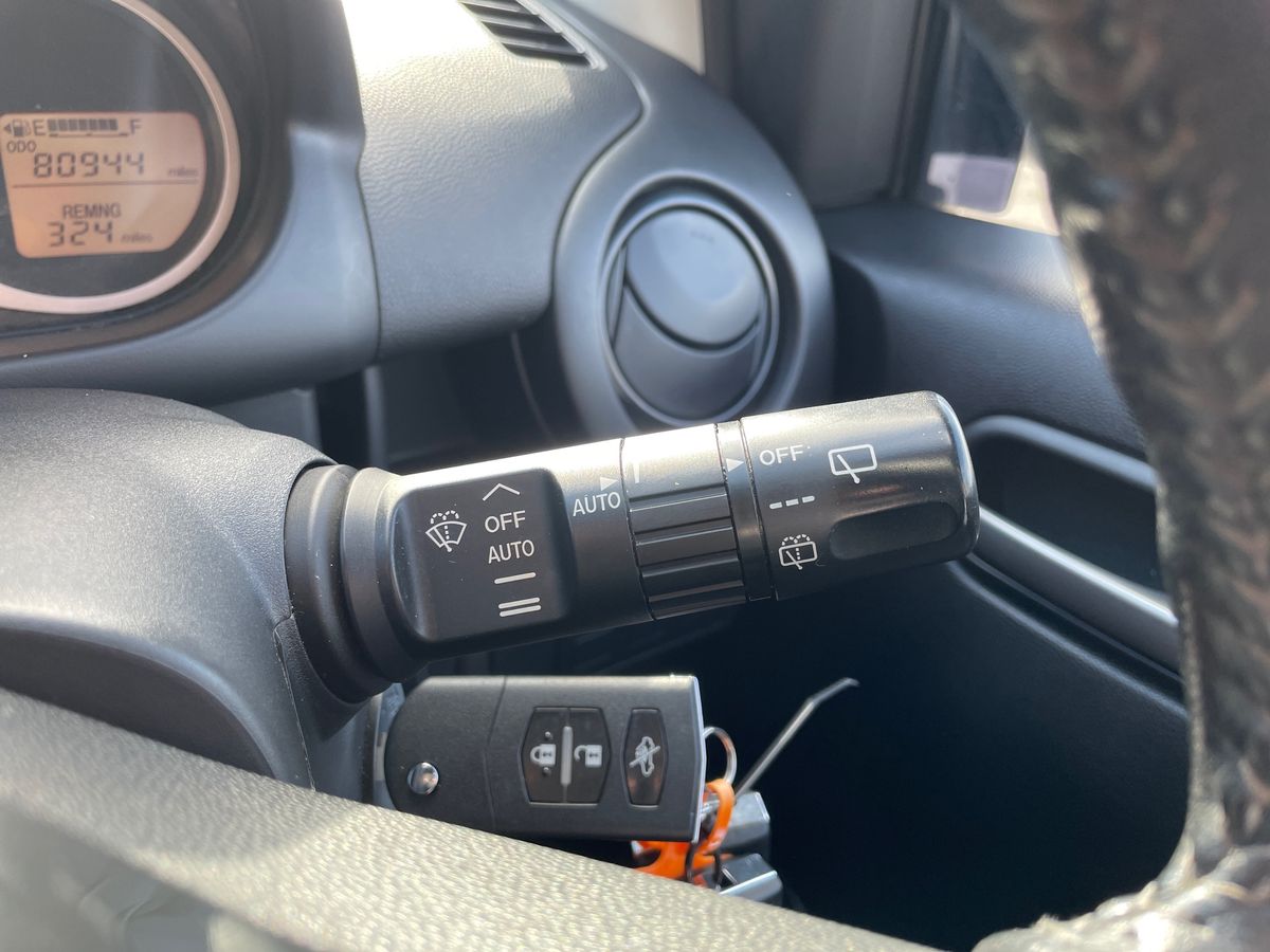 Used Mazda Mazda2 2014 for sale - 77725942: Photo 17