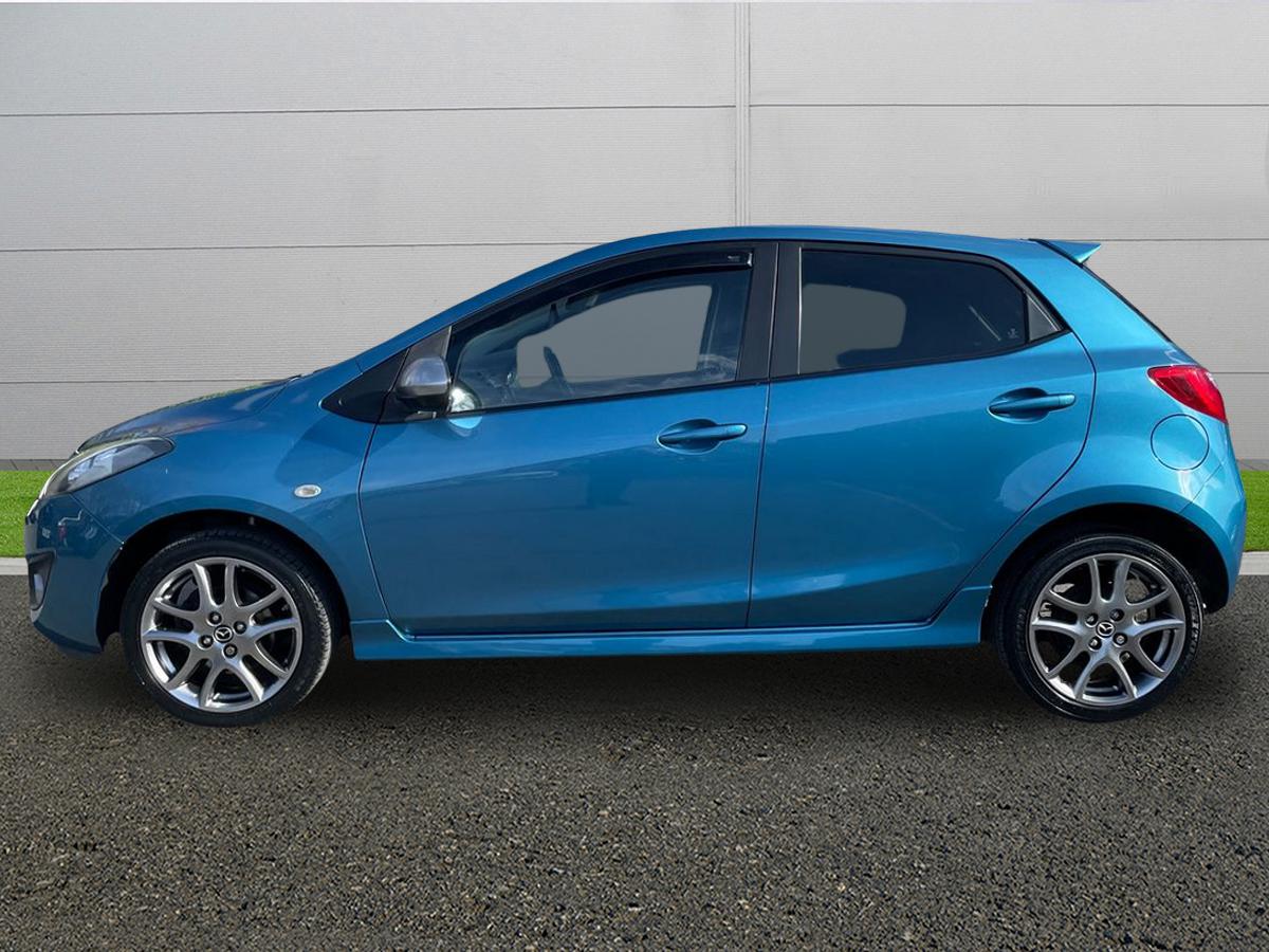 Used Mazda Mazda2 2014 for sale - 77725942: Photo 4