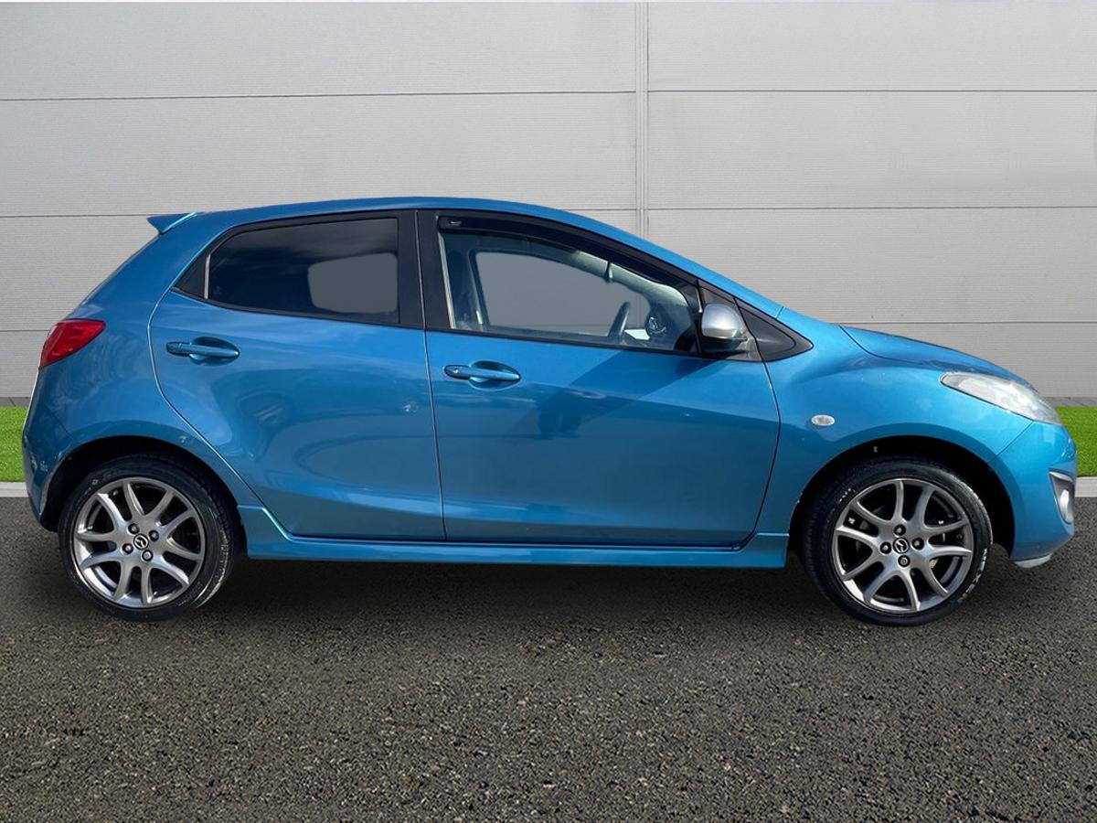 Used Mazda Mazda2 2014 for sale - 77725942: Photo 8