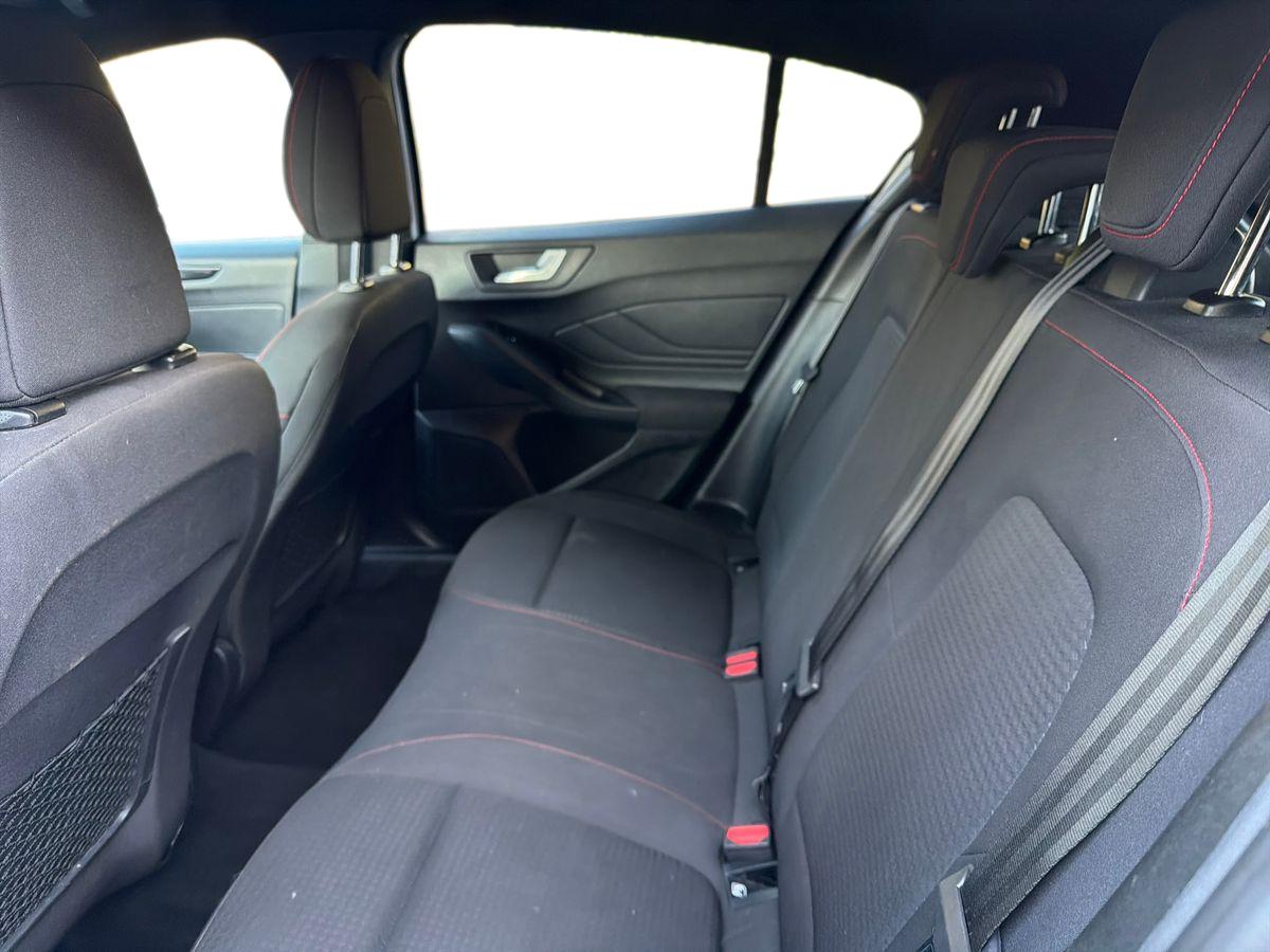 Used Ford Focus 2021 for sale - 77762832: Photo 11