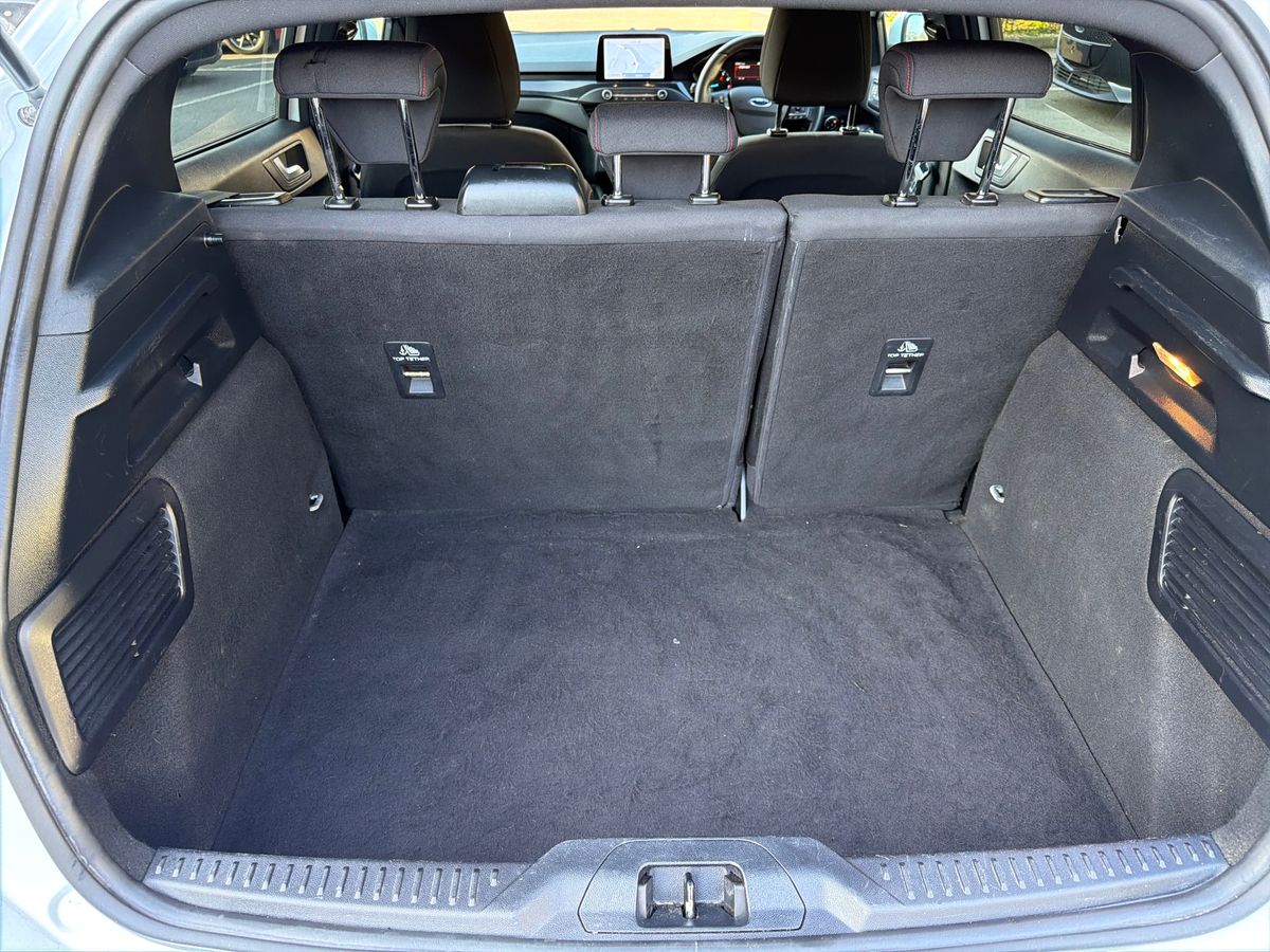 Used Ford Focus 2021 for sale - 77762832: Photo 12