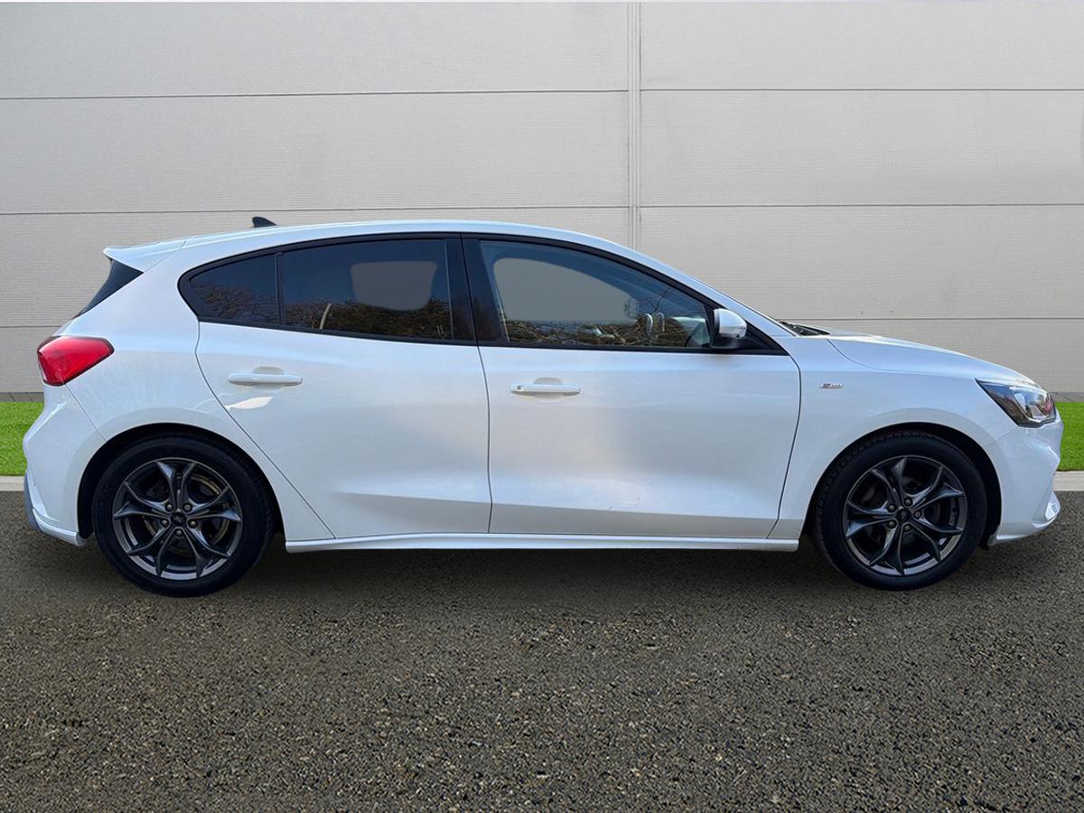 Used Ford Focus 2021 for sale - 77762832: Photo 8