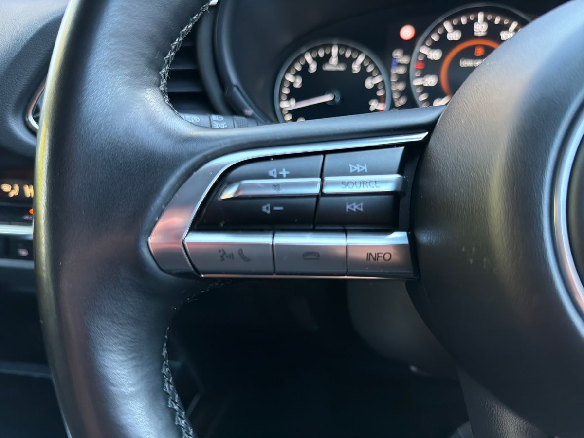 Used Mazda CX-30 2023 for sale - 77002376: Photo 16