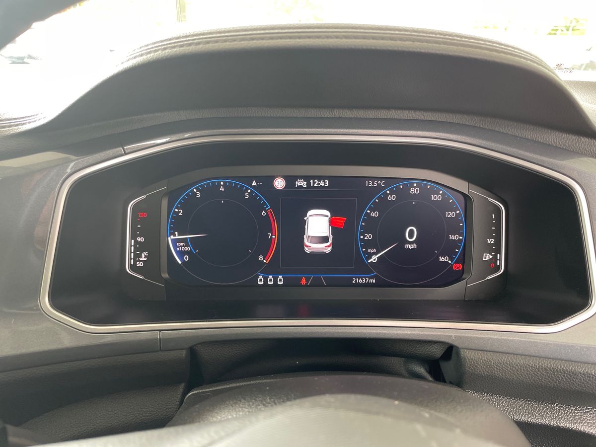 Used Volkswagen T-Roc 2023 for sale - 78128999: Photo 14