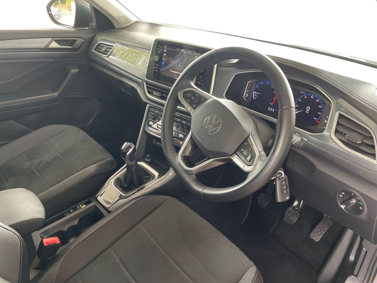 Used Volkswagen T-Roc 2023 for sale - 78128999: Photo 15