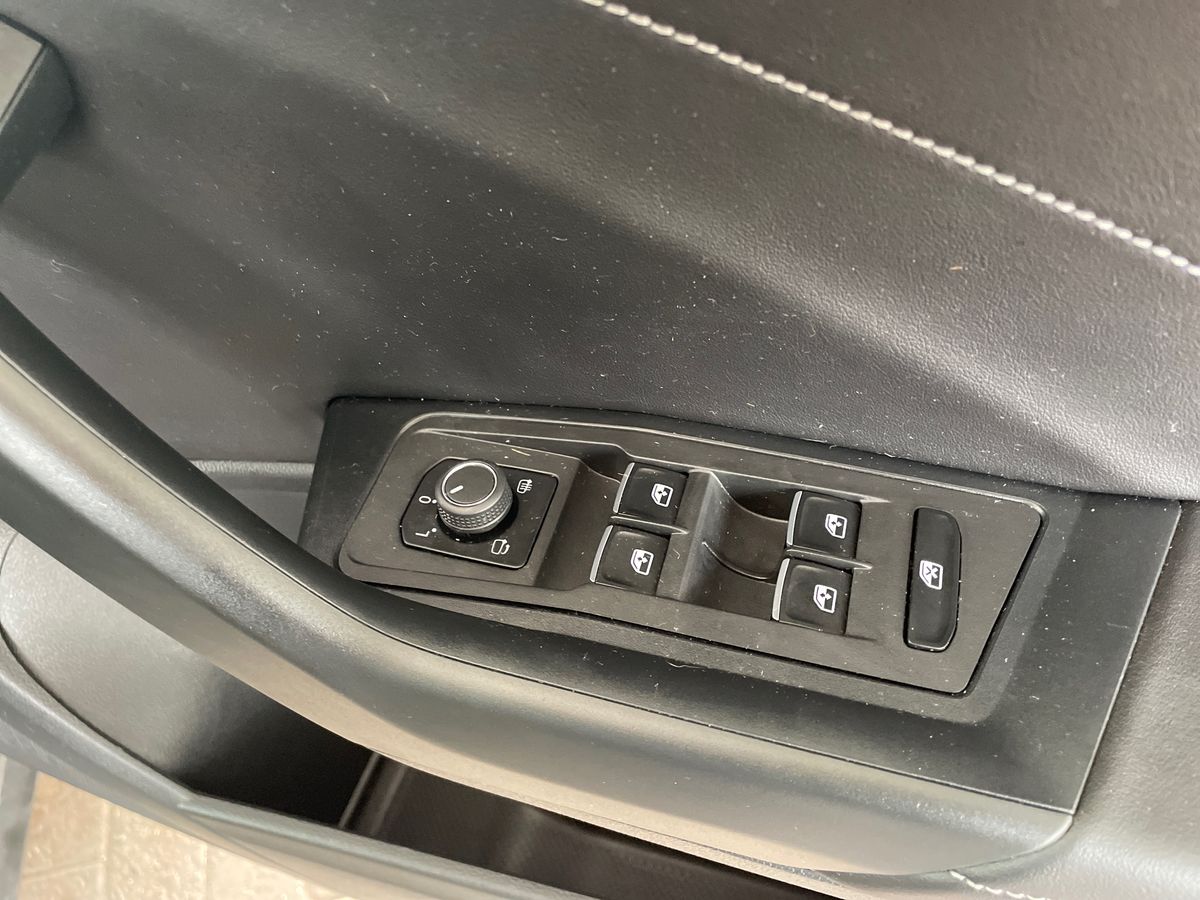 Used Volkswagen T-Roc 2023 for sale - 78128999: Photo 20