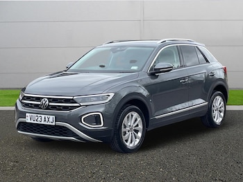 Used Volkswagen T-Roc 2023 for sale - 78128999: Photo