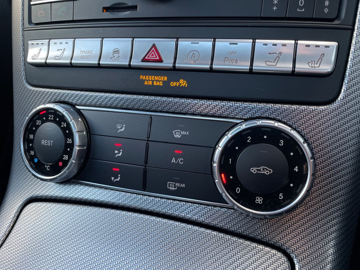 Used Mercedes-Benz SLC 2020 for sale - 77885475: Photo 18