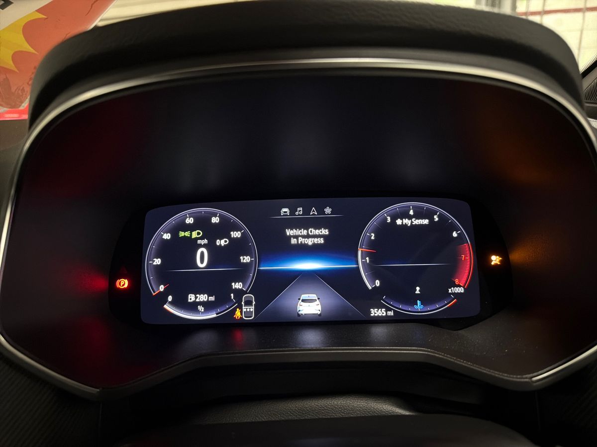 Used Renault Clio 2024 for sale - 77560604: Photo 14