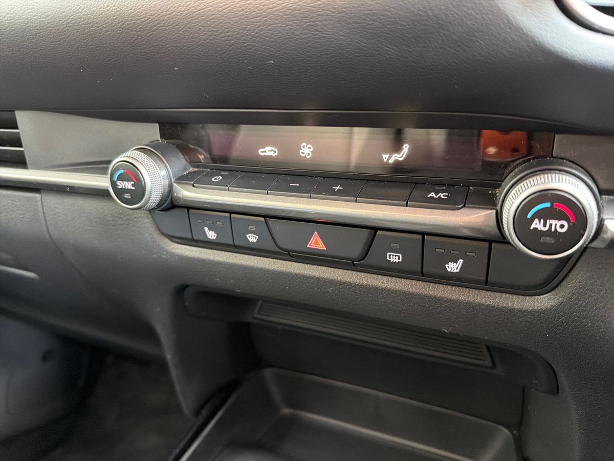 Used Mazda CX-30 2022 for sale - 77636245: Photo 18