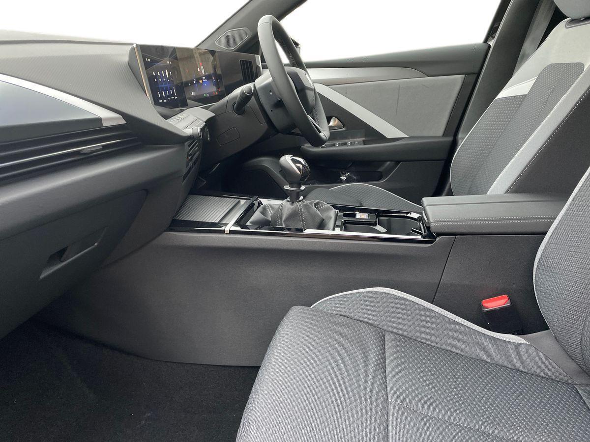 Used Vauxhall Astra 2025 for sale - 76731064: Photo 10