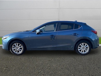 Used Mazda Mazda3 2018 for sale - 77002367: Photo