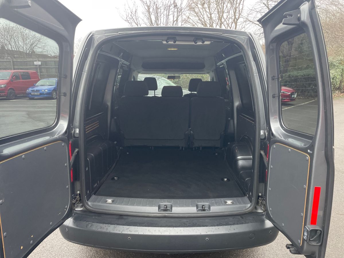 Used Volkswagen Caddy Maxi 2014 for sale - 77137583: Photo 12