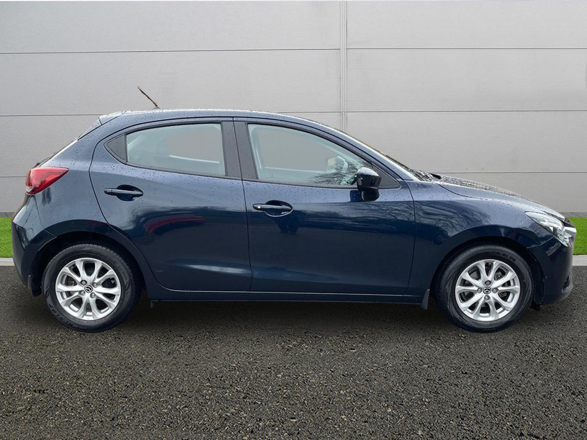 Used Mazda Mazda2 2016 for sale - 77406291: Photo 8