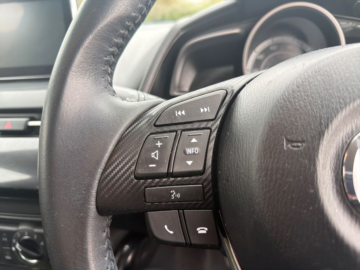 Used Mazda Mazda2 2015 for sale - 78137085: Photo 16