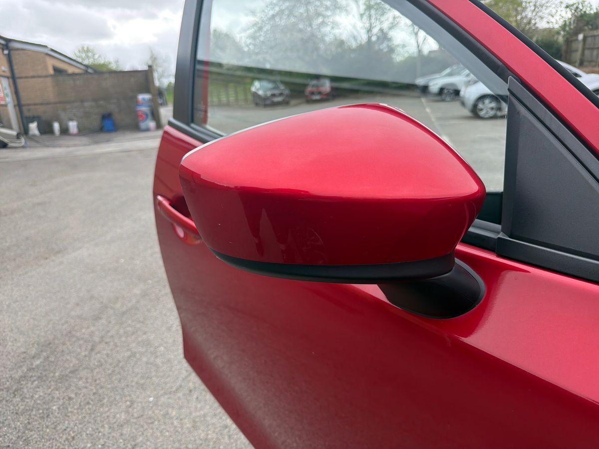 Used Mazda Mazda2 2015 for sale - 78137085: Photo 22