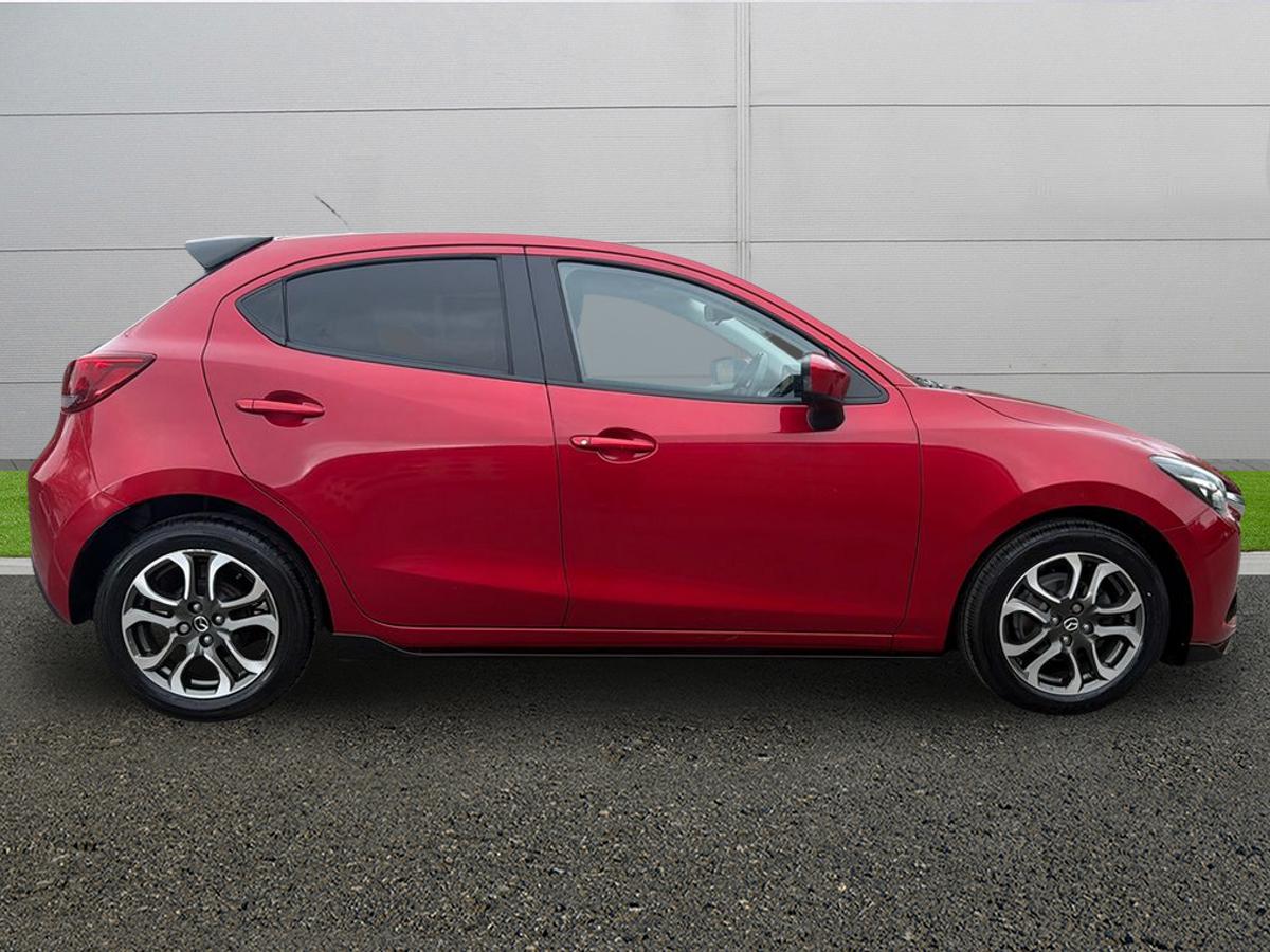 Used Mazda Mazda2 2015 for sale - 78137085: Photo 8