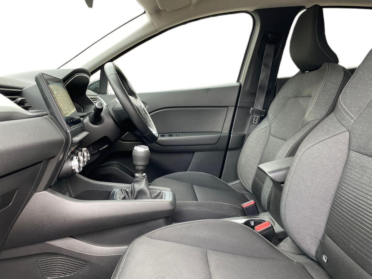 Used Renault Captur 2021 for sale - 77678784: Photo 10