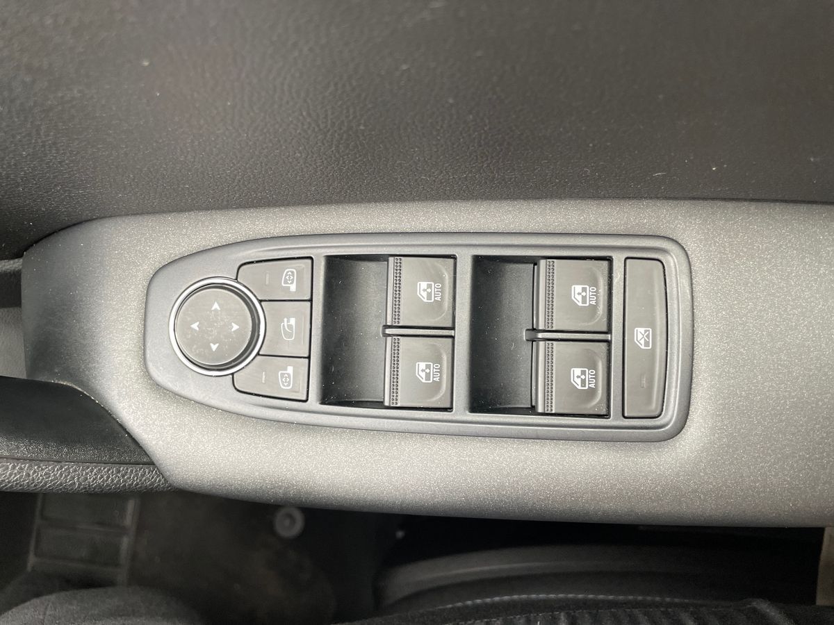 Used Renault Captur 2021 for sale - 77678784: Photo 20