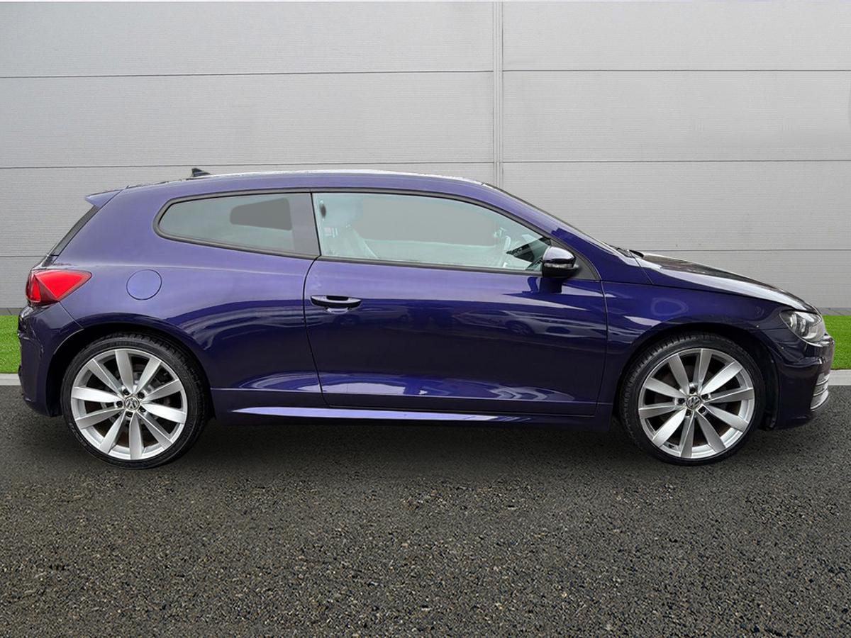 Used Volkswagen Scirocco 2015 for sale - 77634610: Photo 8