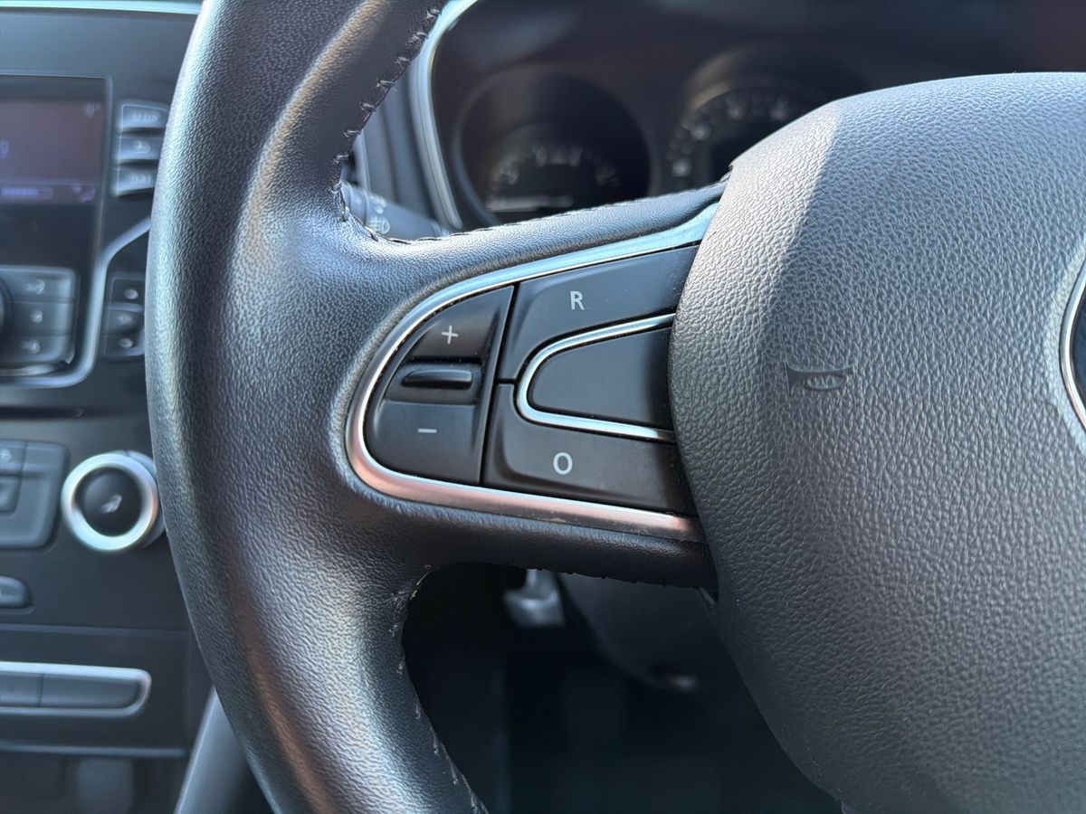 Used Renault Megane 2017 for sale - 77010263: Photo 16