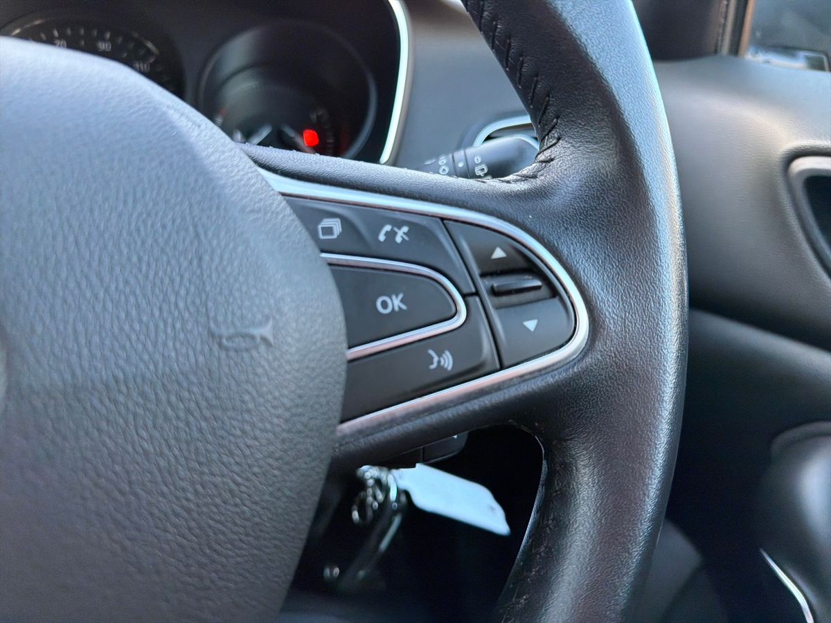 Used Renault Megane 2017 for sale - 77010263: Photo 17