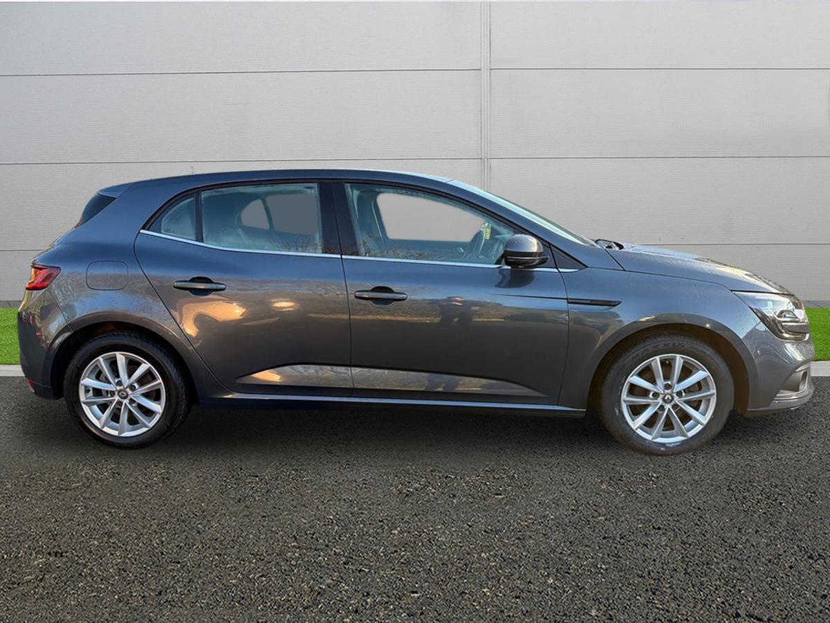 Used Renault Megane 2017 for sale - 77010263: Photo 8