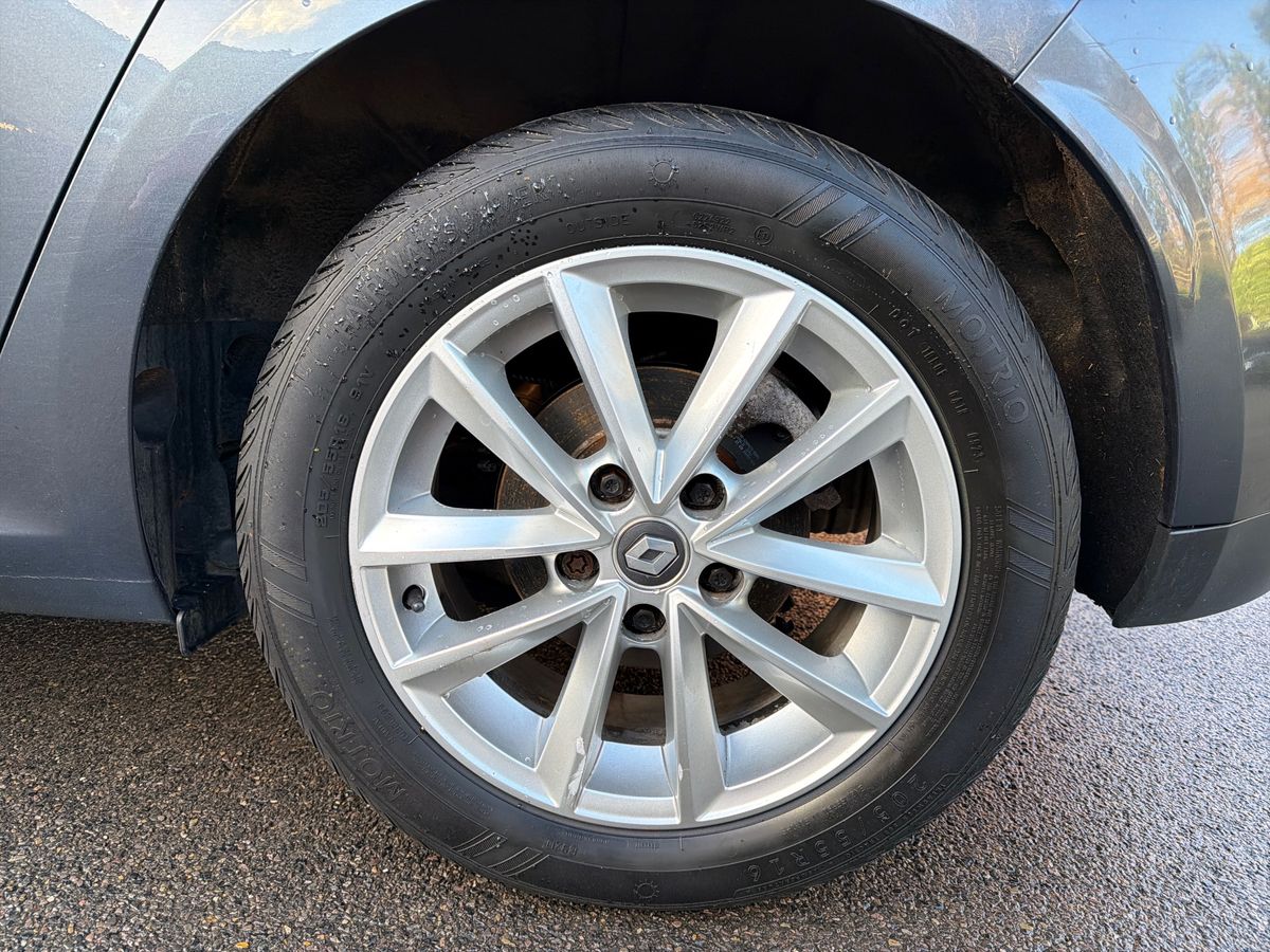 Used Renault Megane 2017 for sale - 77010263: Photo 9