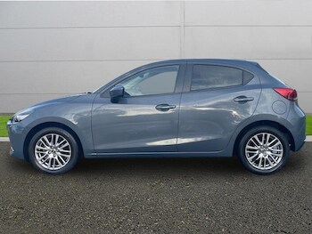 Used Mazda Mazda2 2022 for sale - 77002360: Photo