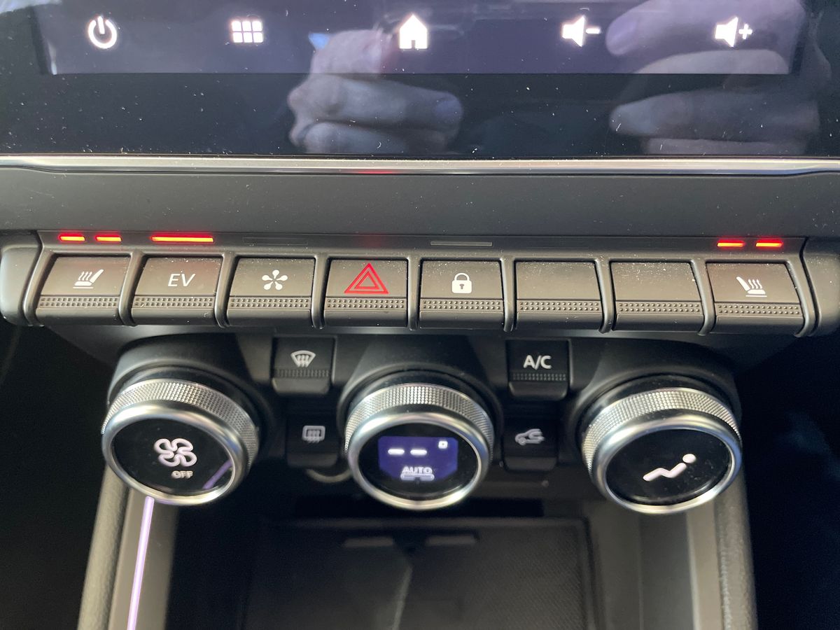 Used Renault Clio 2025 for sale - 78215963: Photo 25