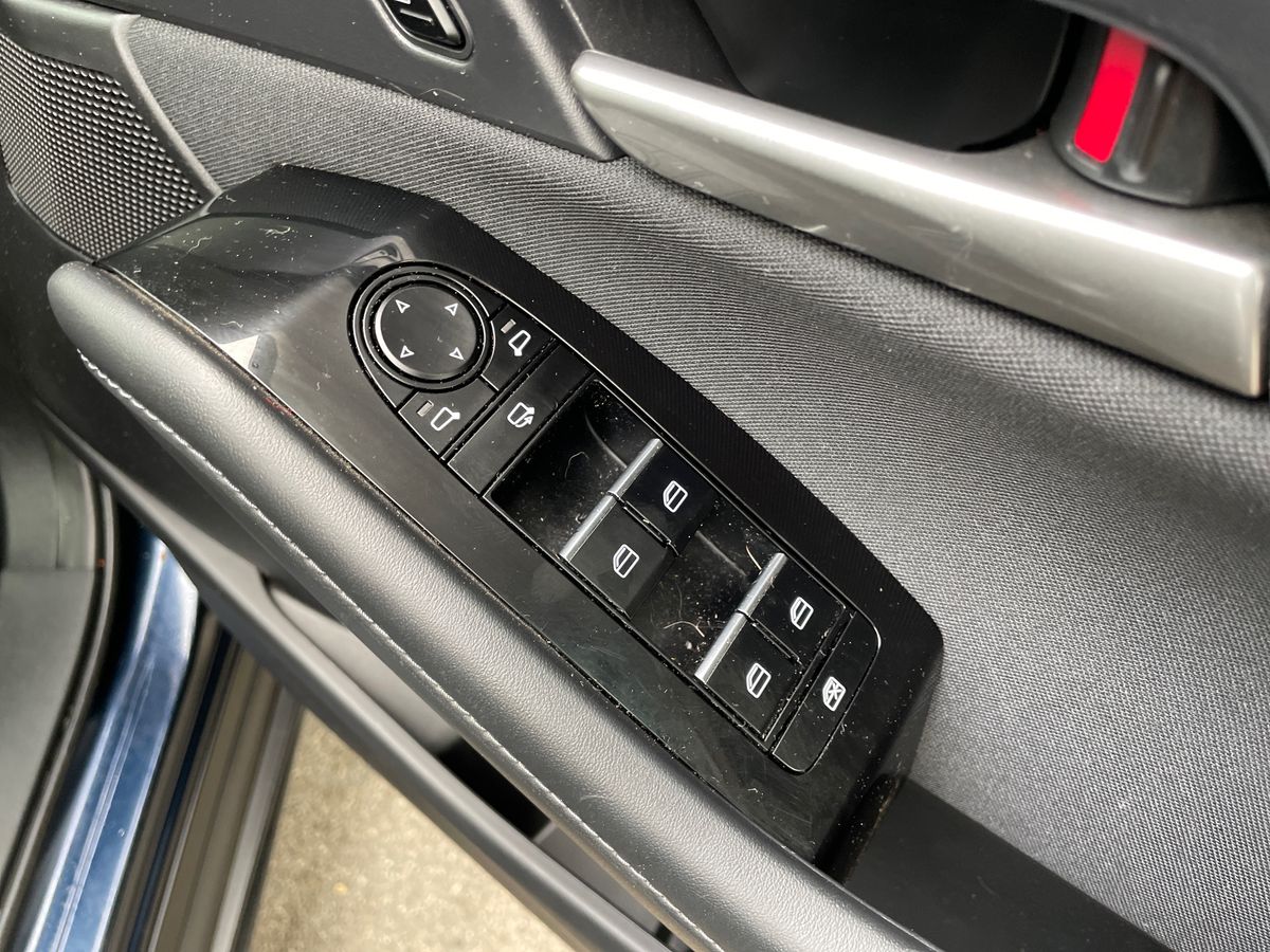 Used Mazda CX-30 2023 for sale - 78136989: Photo 20