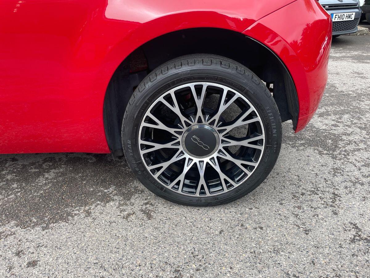 Used Fiat 500 2023 for sale - 76765212: Photo 9