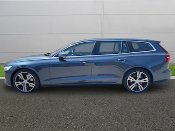 Used Volvo V60 2019 for sale - 79027121: Photo