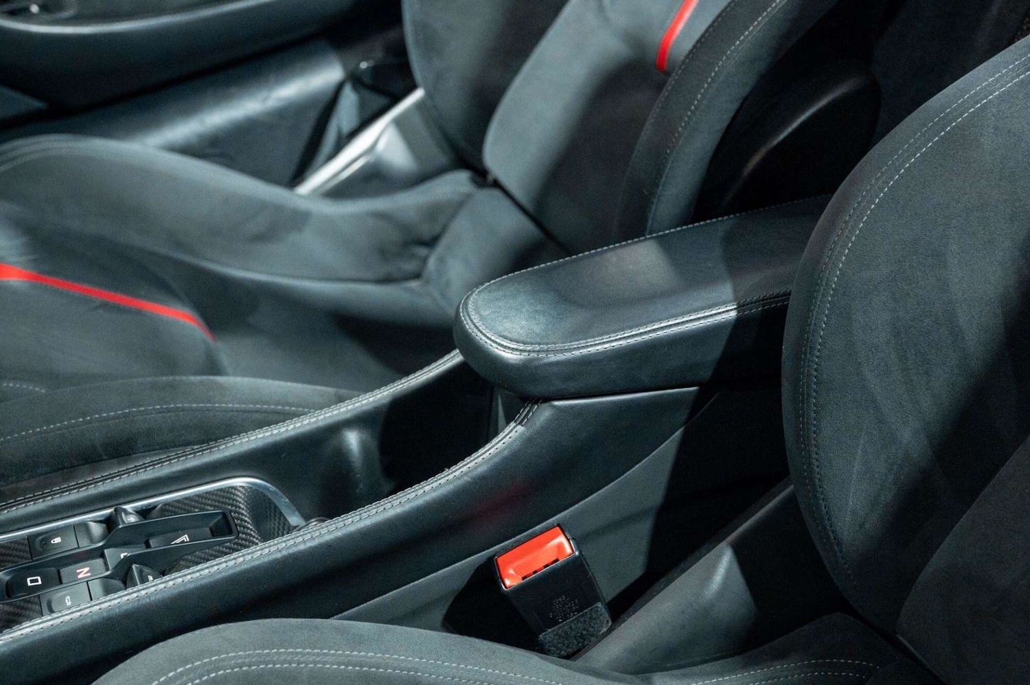 Used McLaren 570S 2018 for sale - 77460276: Photo 14